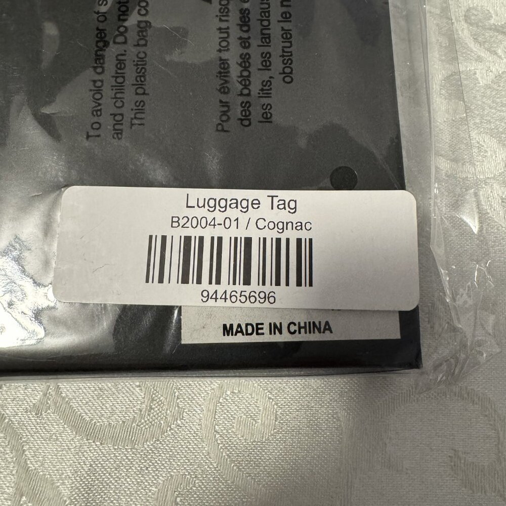🎁NEW in Package Cognac Color Burano Vegan Leather Luggage Tags🎁 - Picture 3 of 3